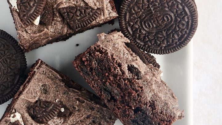 Brownies Oreo: Sensasi Kreasi Lezat Cokelat dan Biskuit dalam Satu Gigitan